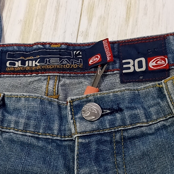 QuikSilver Regular Fit Straight Leg Blue Jeans Size 30x32 - Picture 5 of 16